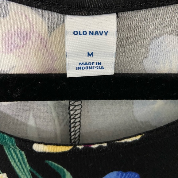 Black Old Navy Floral loose fit Summer Dress - Picture 5 of 6